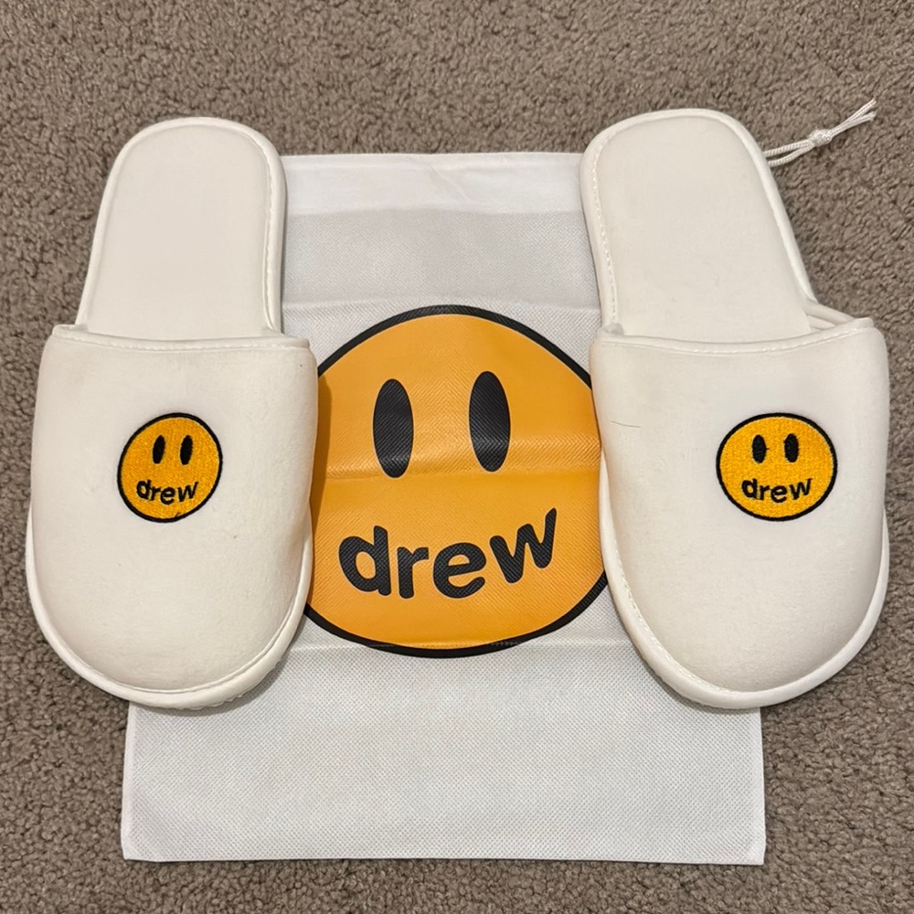 New Drew House Macsot Slippers. Sz.L/XL